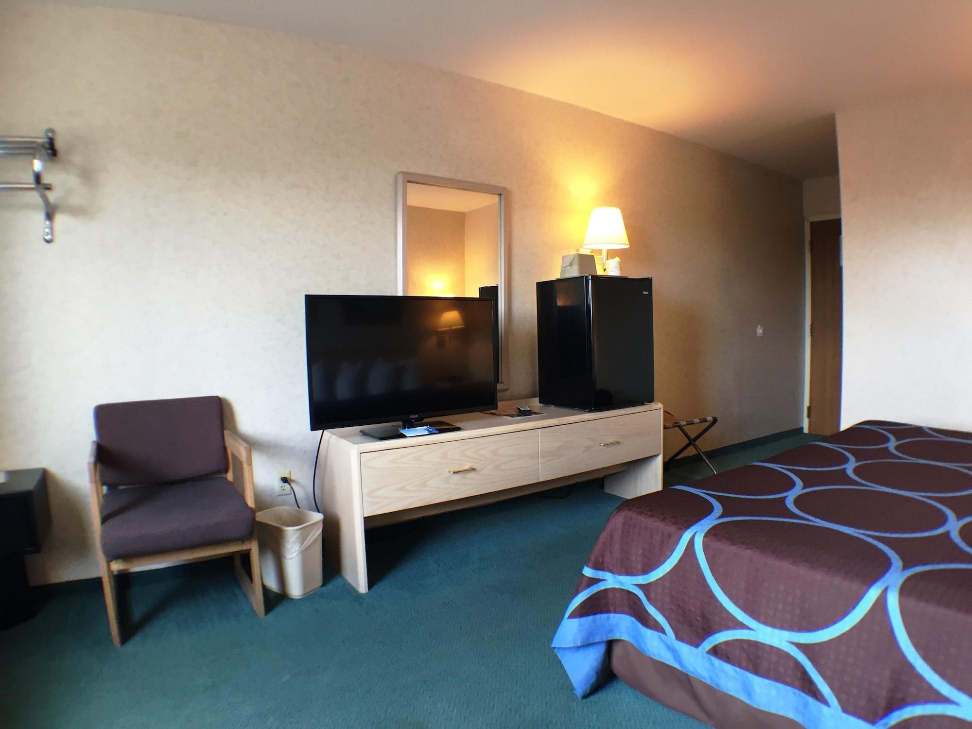 Super 8 By Wyndham Canandaigua Extérieur photo