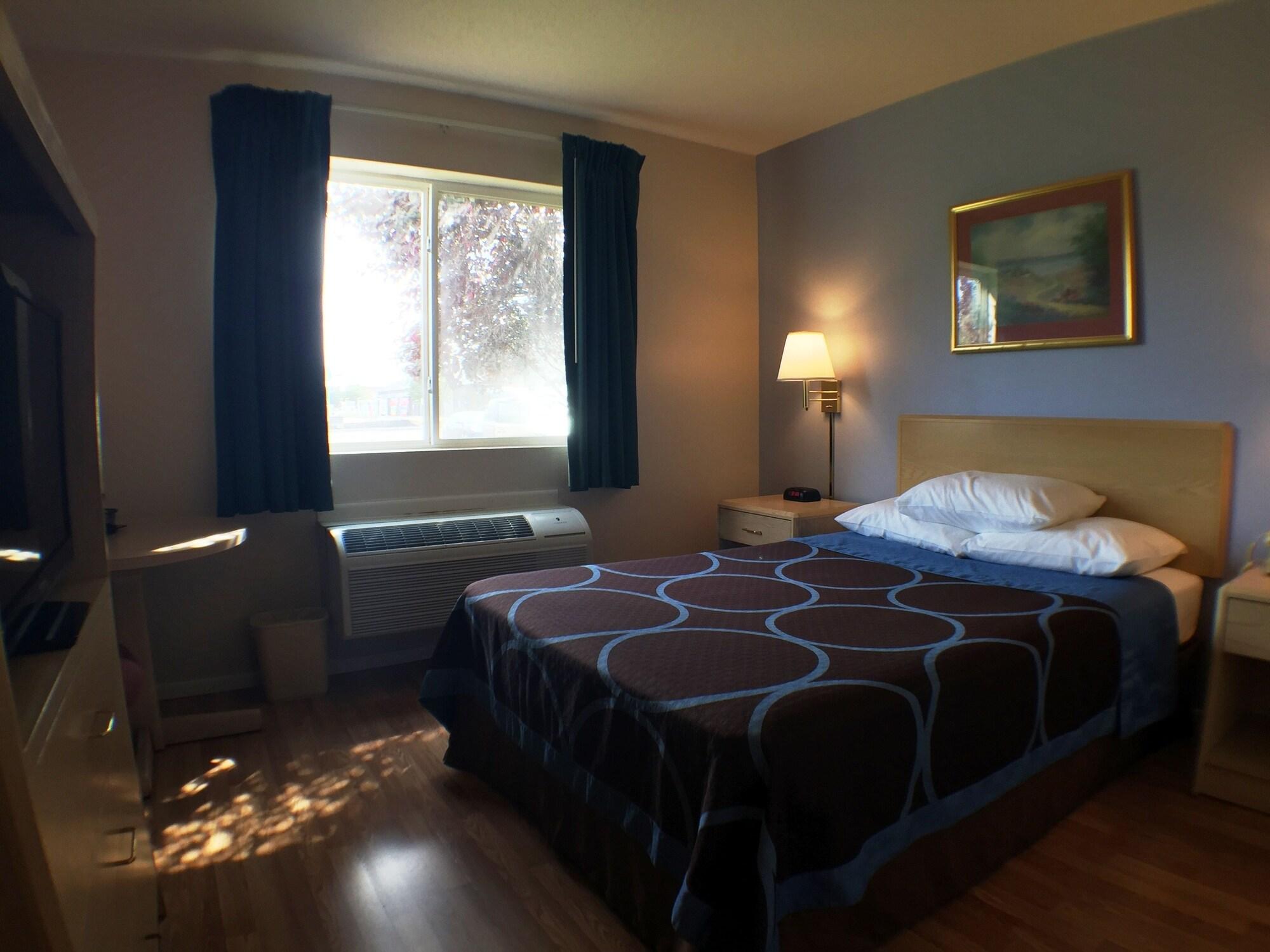 Super 8 By Wyndham Canandaigua Extérieur photo